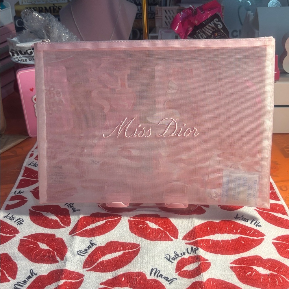Dior Beauty Soft Pink Miss Dior Pouch - Picture 2 of 14